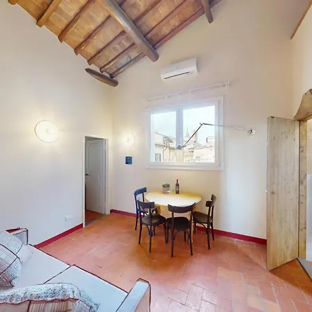 Santa Croce Historical By Sweet Homes Apartman