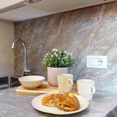 Santa Croce Historical By Sweet Homes Apartman *